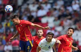 铜梁龙贺国安夺冠：是对往日辉煌的致敬，更是新征程的起点