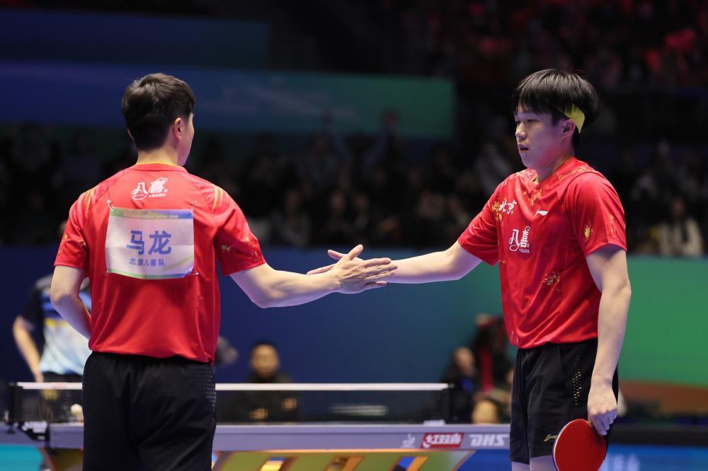 帕福斯1-0黄潜斩获队史欧冠首胜，卢卡森制胜，盖伊失单刀